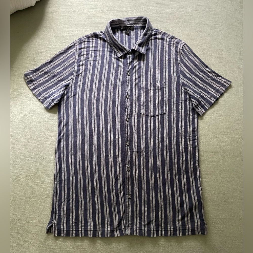 Banana Republic blue and white button-down striped polo shirt